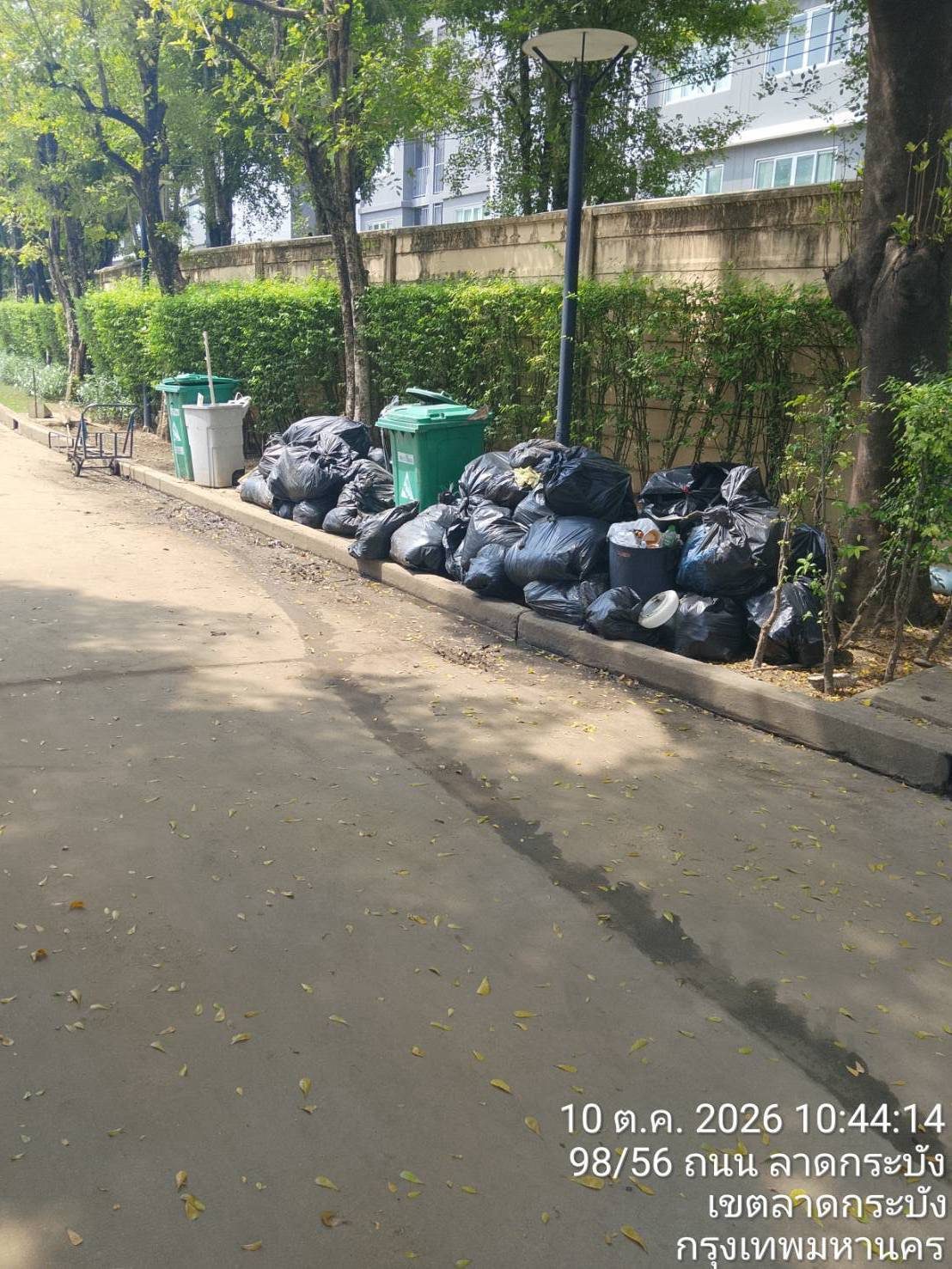 น้ำท่วม เขตลาดกระบัง วันนี้ - ถนนไหนท่วม | Floodboard